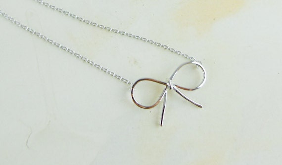 silver bow necklace
