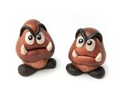 Goomba Super Mario Bros. Miniature Sculpture, Geek Cake topper, Polymer Clay
