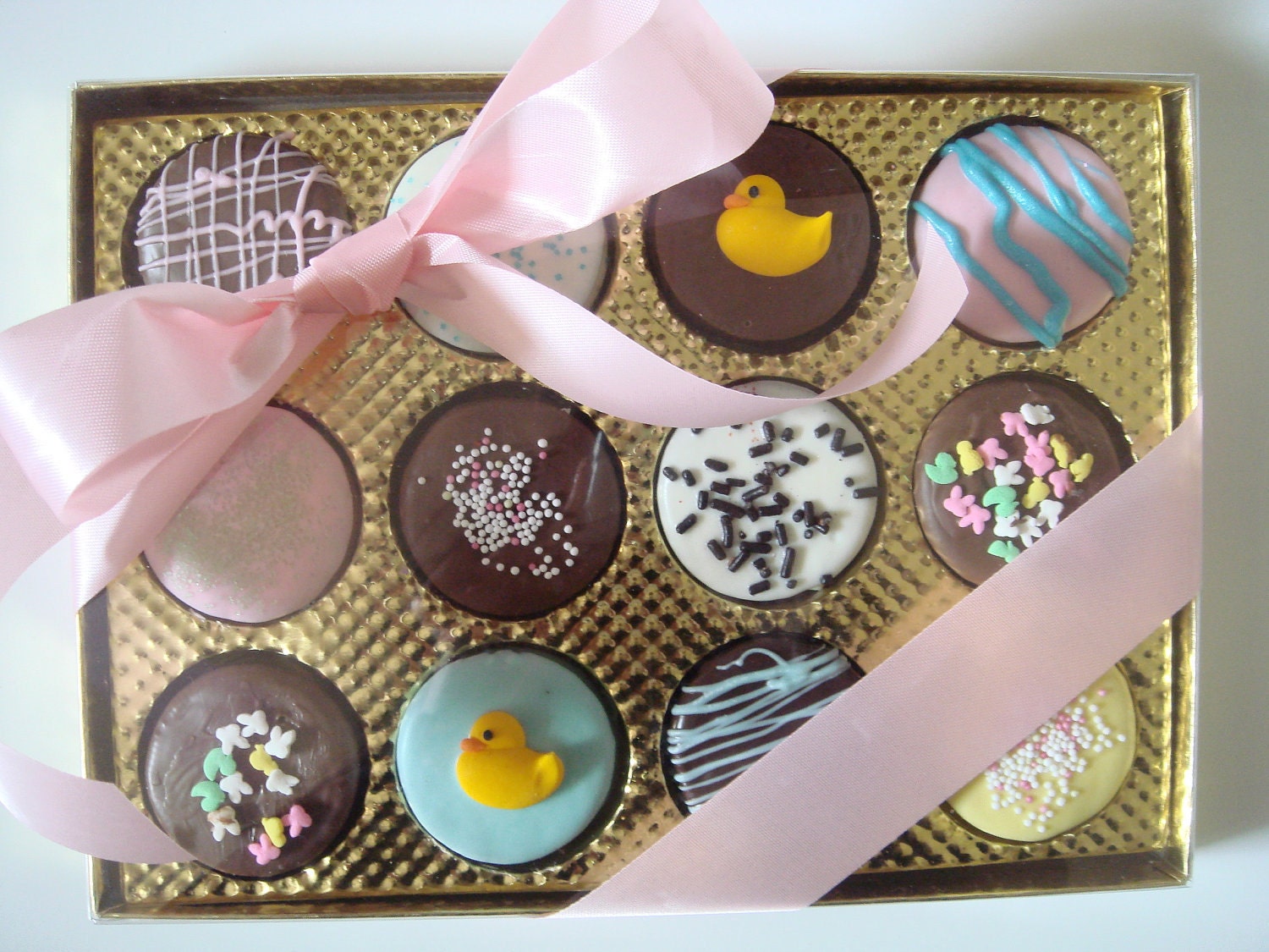 Baby Box of 12 hand-dipped chocolate covered Oreos