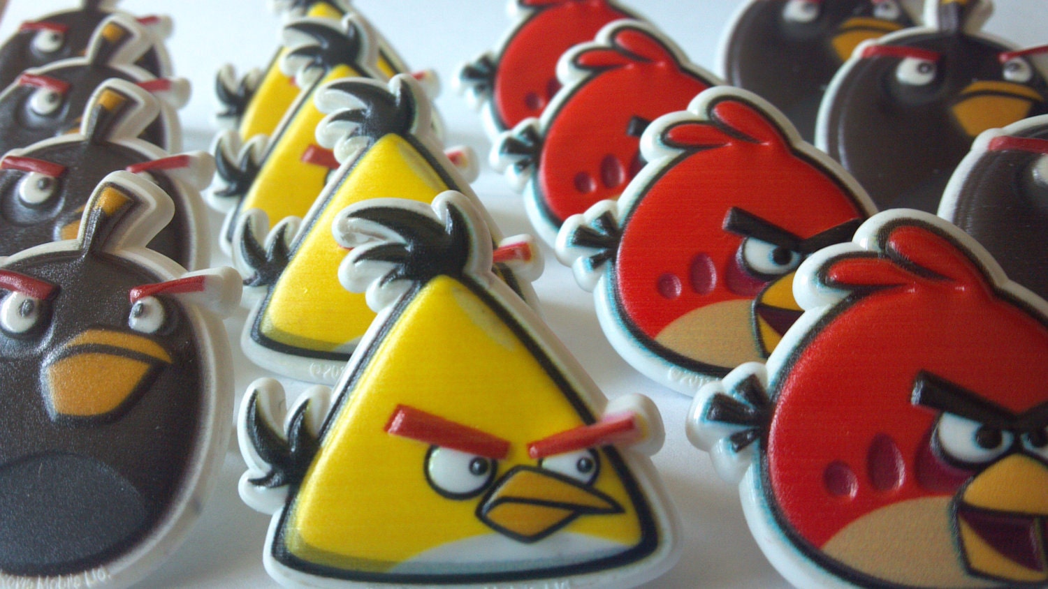 Angry Birds cupcake rings picks or cake toppers, great for your next birthday or gaming party, use as favors for school classroom cupcakes