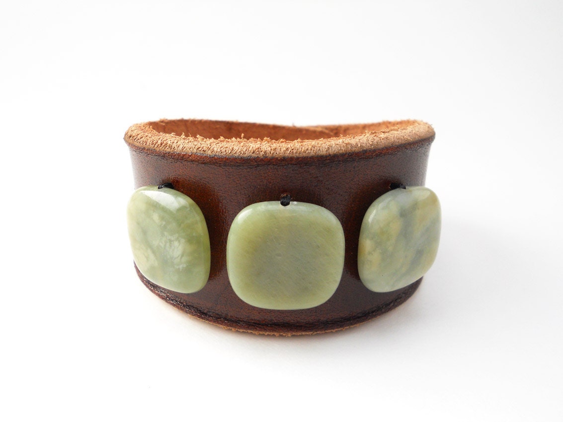 Brown Jade Stone