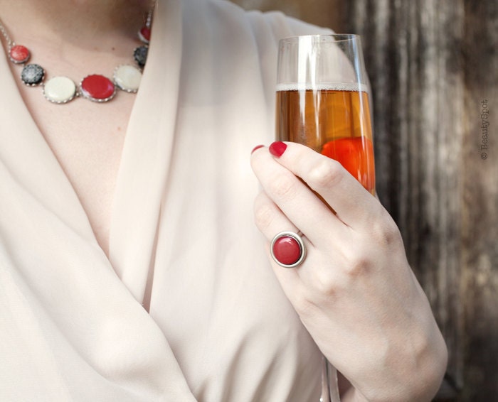 Red Cocktail Ring - Holiday jewelry - New Year party - 60's jewelry style (R047)