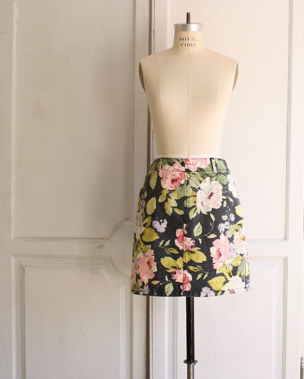 reserved . 80s floral denim skirt by Bongo . maxi print mini skirt