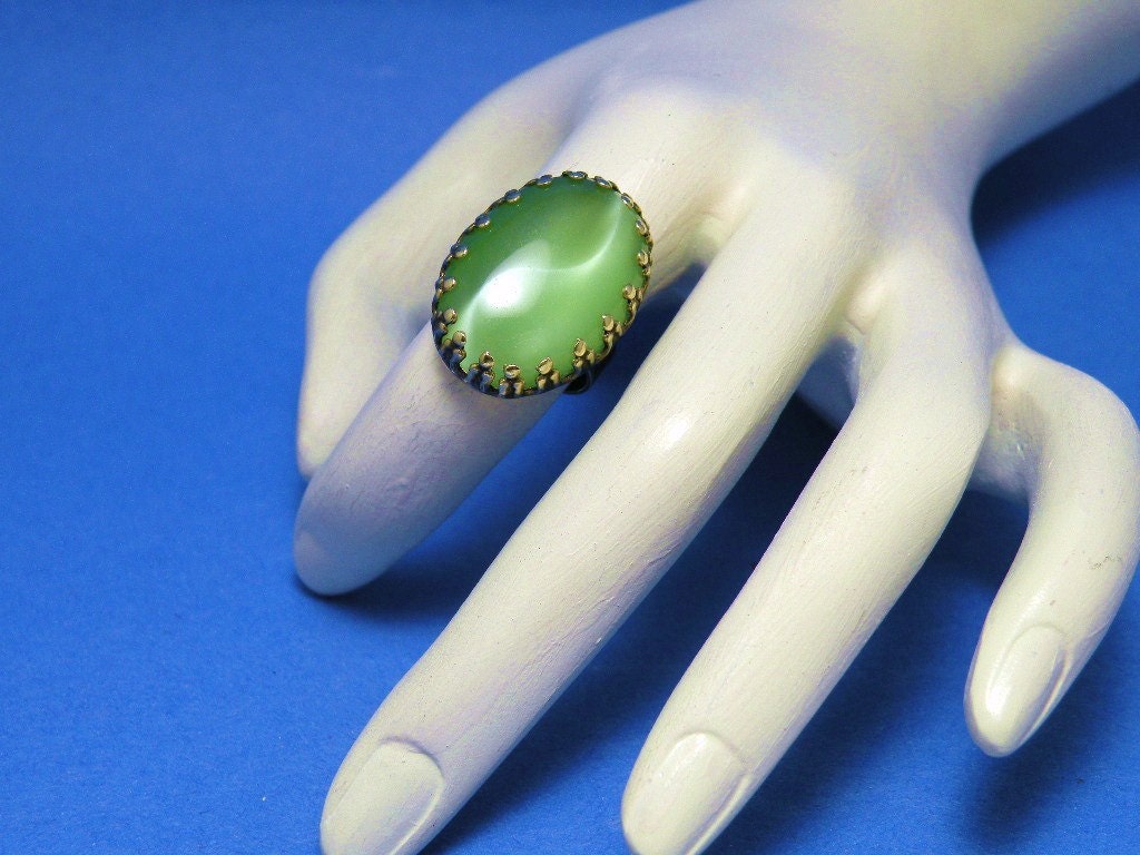 Bright Green Snake Eye Ring Ornate Handmade Cocktail Gothic Victorian Style Ring