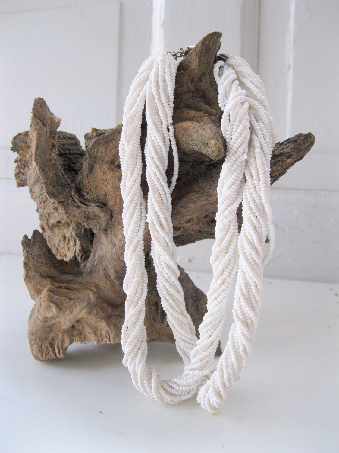 Vintage Holiday Necklace/ White /Glass Bead / Twisted  from Tessiemay