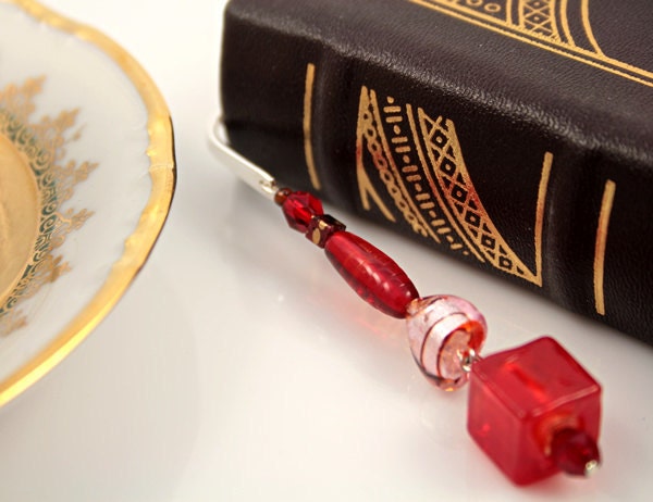 Red Cube Love bead bookmark, silver-plated