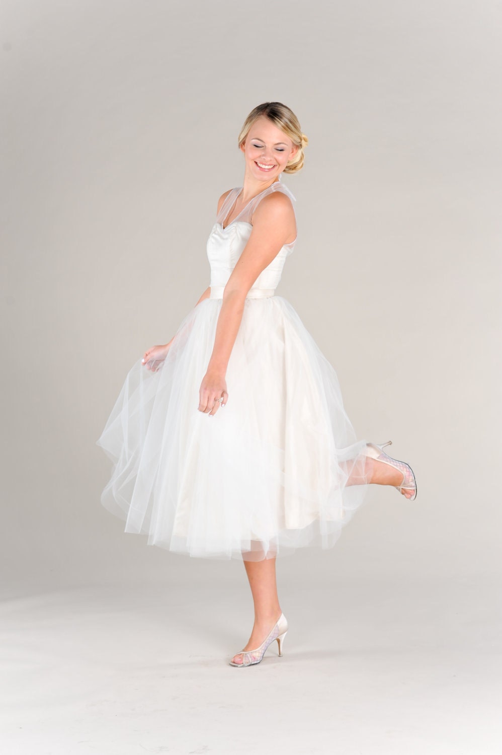Short Vintage Wedding Dress, 50s Style, Strapless, Full Tulle Skirt, Open Back - Plus Size -Made to Order
