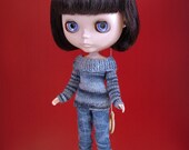 Pullip Blythe Dal Monster High doll size hand knitted blue shades sweater
