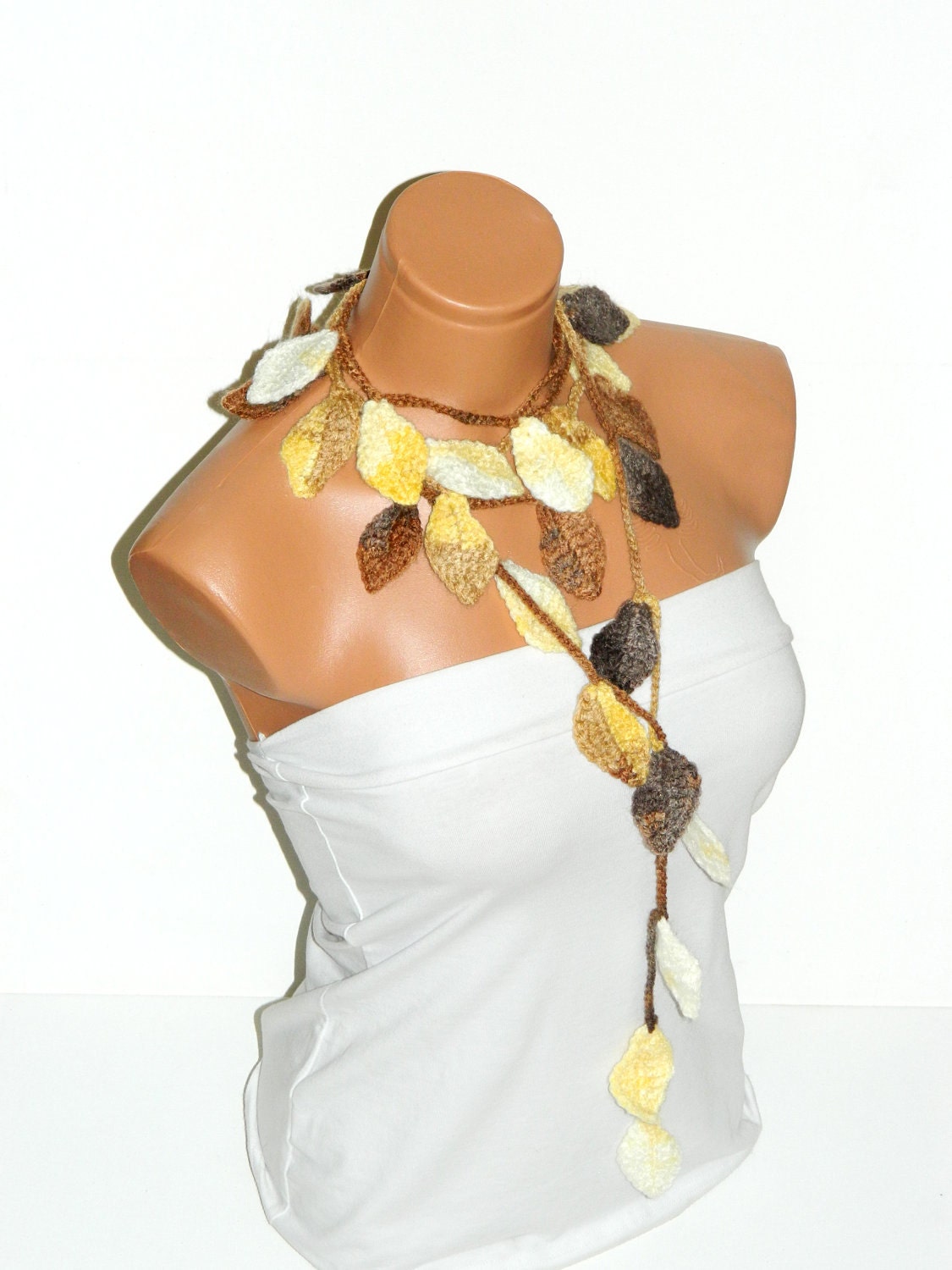 Crochet ivy,multicolor ivy leafs Lariat Scarf. Fashion Flower Scarves, Necklace...