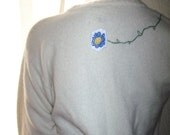 CARDIGAN SWEATER WHITE Embroidered  "Dragon Queen"