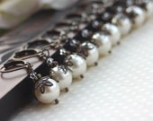 Set of Five Pairs (5) Bridesmaids Earrings.Vintage Style Wedding,Ivory Pearls Earrings. Wedding Bridal Bridesmaid Earrings