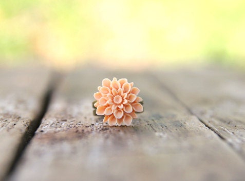 Soft Pale Peach Chrysanthemum Flower Ring // Bridesmaid Gifts // Rustic Vintage Wedding