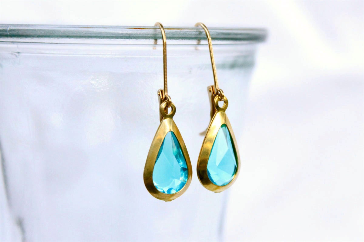 Aqua Teardrops, Simple & Stunning Vintage Style Earrings
