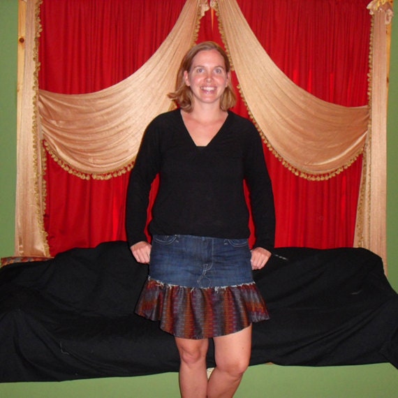 Lucky Brand Jeans UpCycled Into Dark Denim Jean Skirt With Short Wavy Print Ruffle Womens Size 12