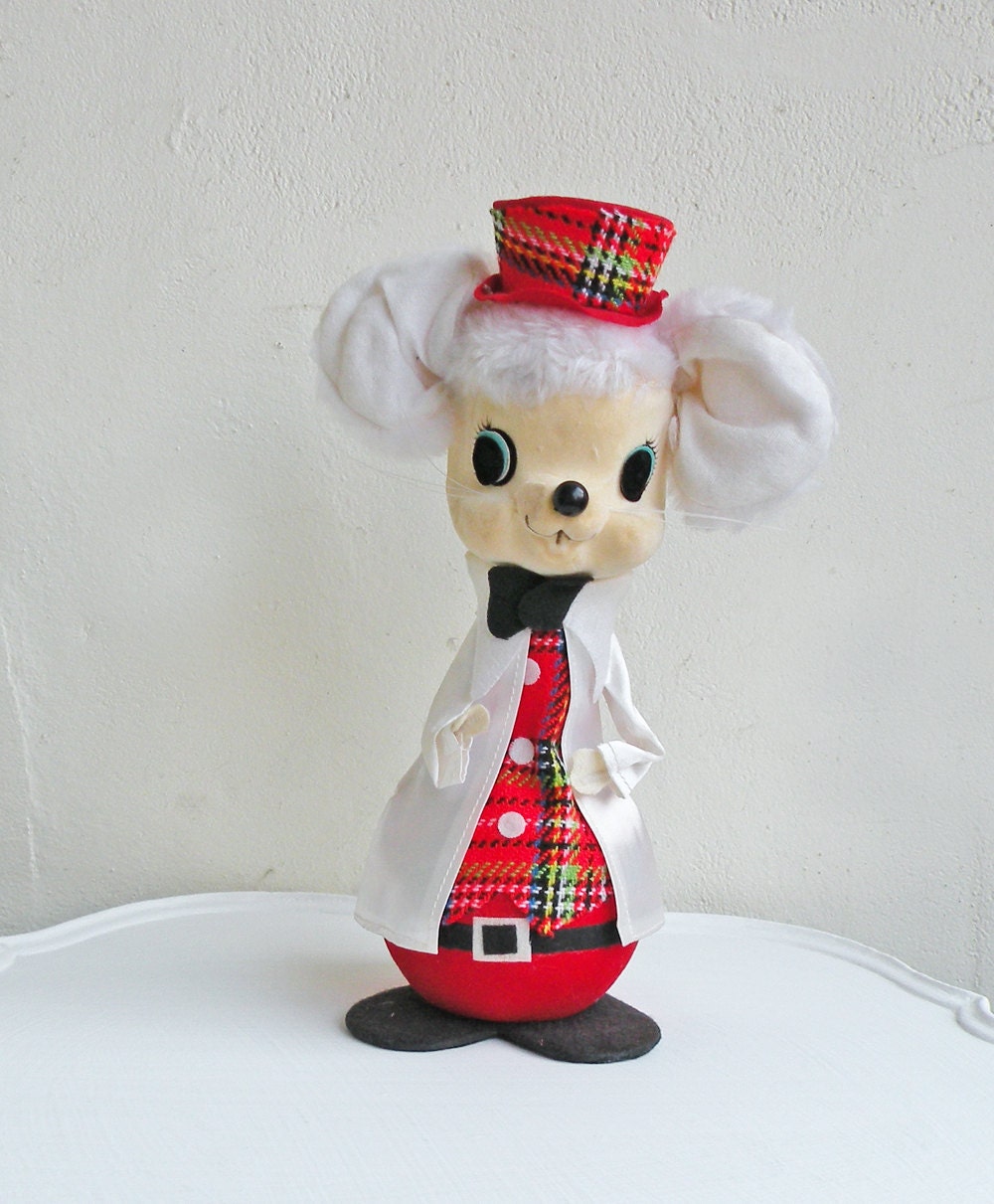 Vintage Santa Claus Mouse Mid Century Flocked Santa Figurine Doll Christmas Decor White Red Plaid Clothes Hat Christmas Doll