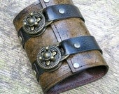 Leather Steampunk Credit Card Wristband Wallet Cuff for Women and Men - Mocha Brown