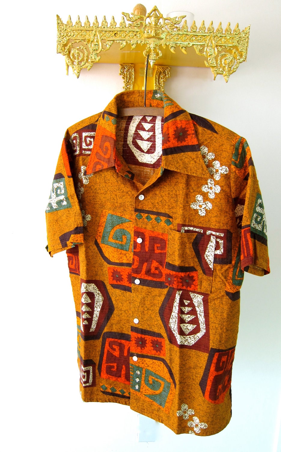 70s Hawaiian Shirt Mens Vintage Kings Road - Barkcloth Cotton - Japan - Wild Print - Button Front - 1970s Party - Resort Cruise L to XL