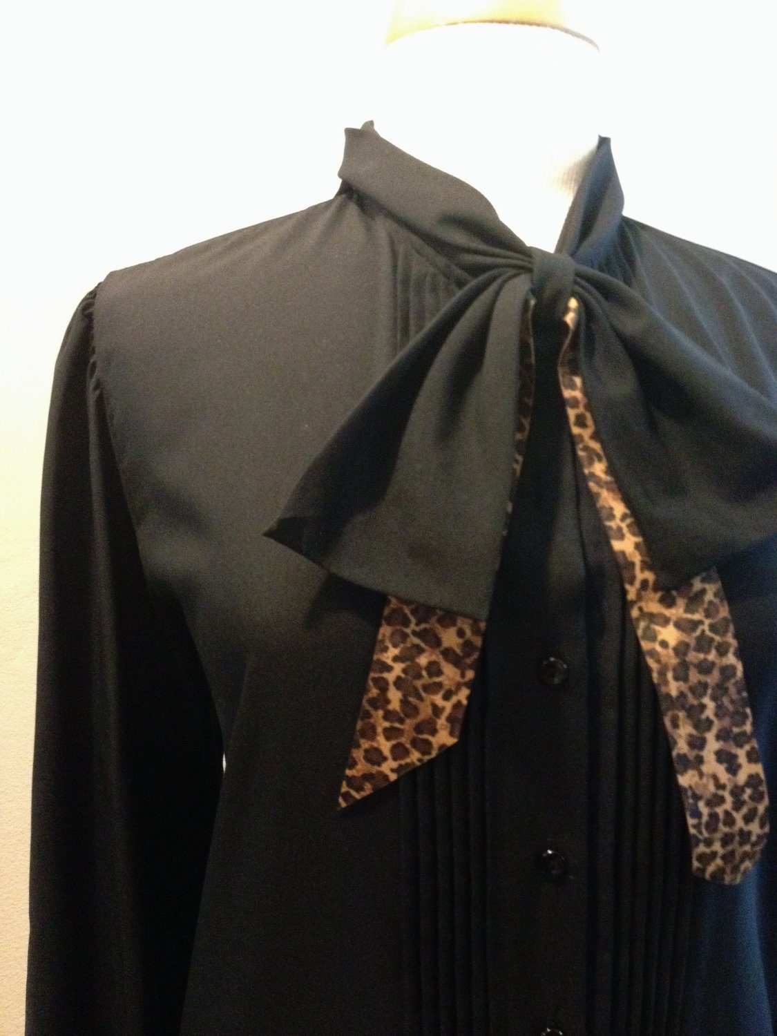 Vintage Jonquil By Judy Bond Neck Tie Shirt