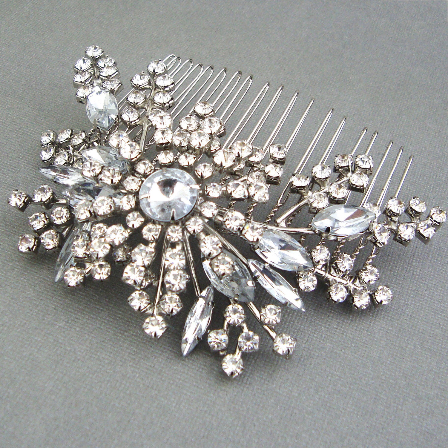 Wedding Hair Comb, Vintage Style Bridal Hair Comb, Crystal Hair Comb, Bridal Wedding Hair Accessories, Art Deco Wedding Hairpiece, STARGAZER