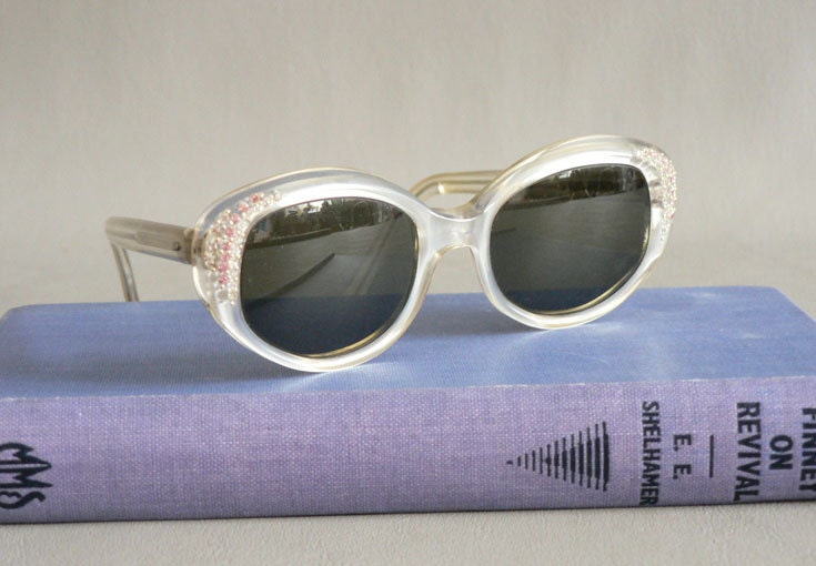 Women's Vintage Rhinestone Sunglasses