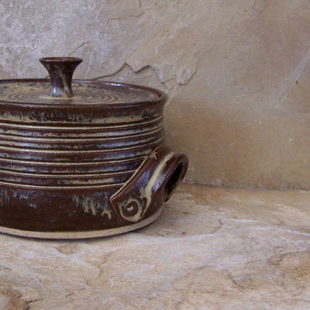Burnt Iron Brown Handmade Stoneware Ceramic Pottery Lidded Casserole Baking Dish