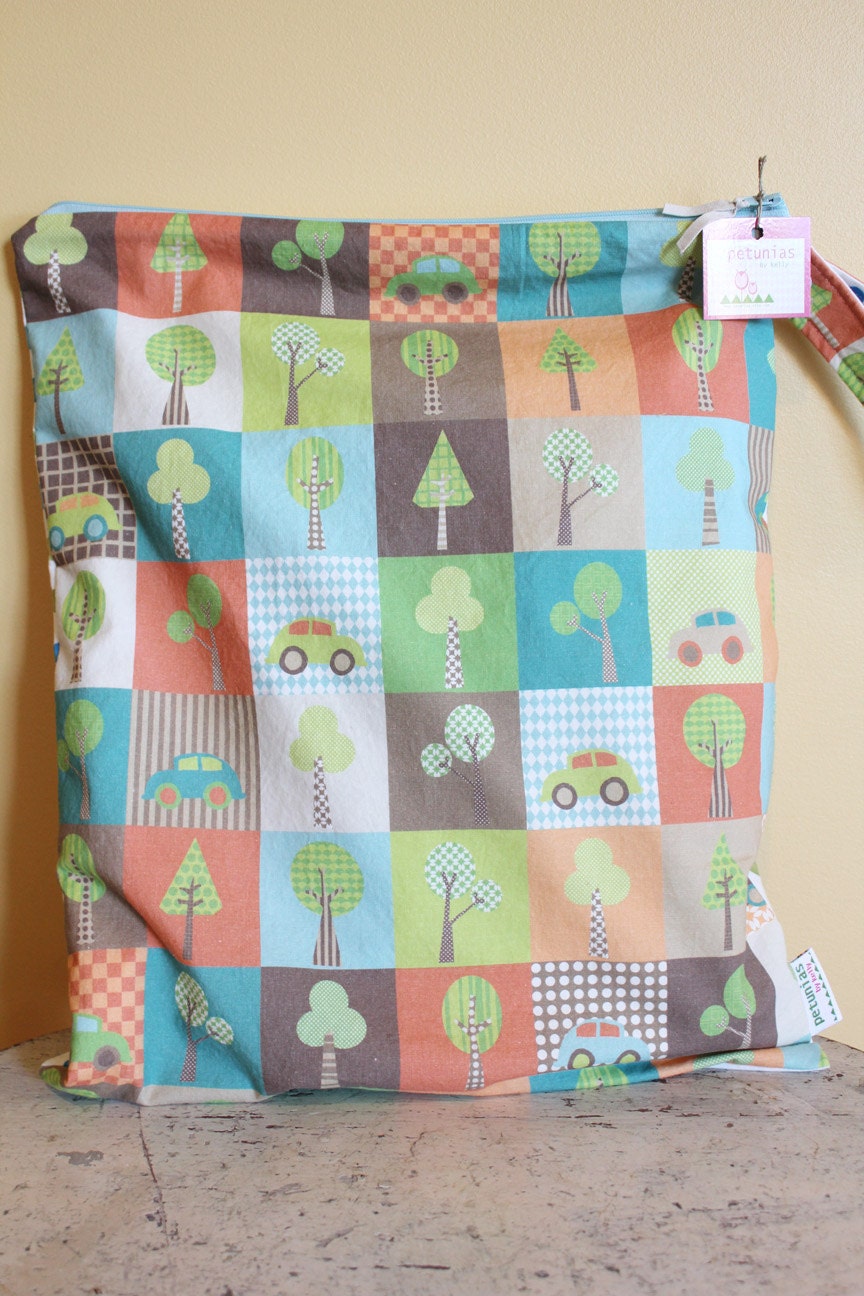 Wet bag ICKY Bag XL car tree by PETUNIAS diaper bag cloth diapers sack nappy large waterproof liming zipper handle fox pink