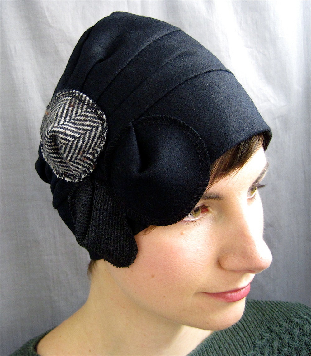 cloche - black wool circles - made to order