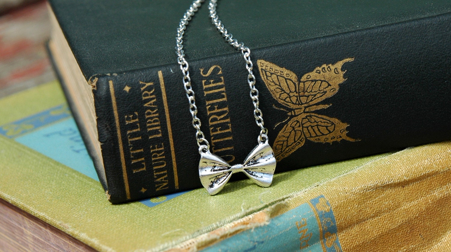 Silver Bow Necklace . Bow Tie Pendant Necklace . Bridesmaid Bow Jewelry