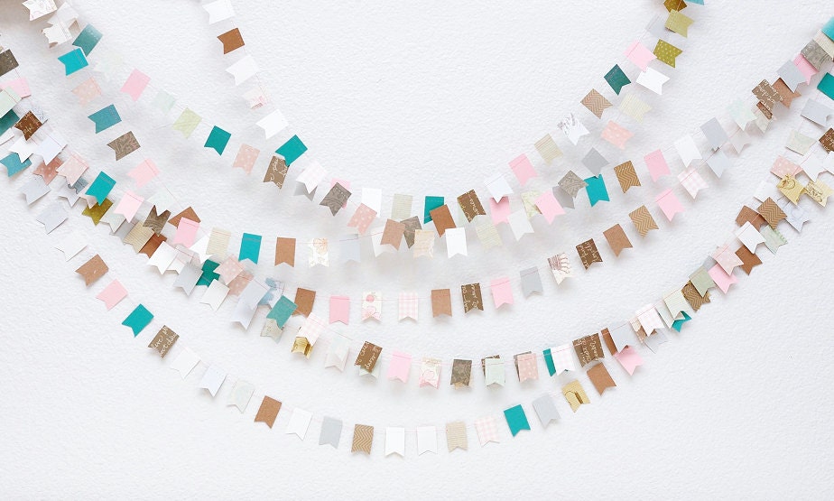 Mia Bella 25' Wedding Paper GARLAND, Banner, Wedding Decoration, Photo Prop, Home Decor, Birthday, Nursery, Bridal Shower, Baby Shower