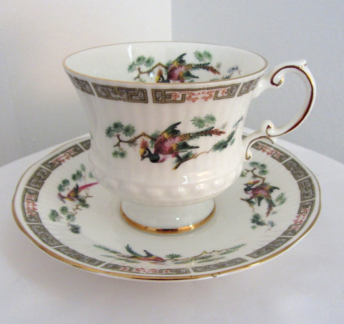 Vintage Elizabethan Fine Bone China Teacup and by MagyarBeader