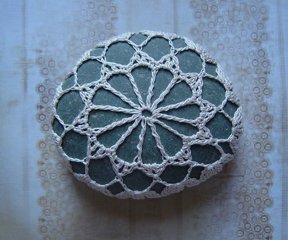 Crocheted Lace Stone, Round, Beige, Handmade by Monicaj