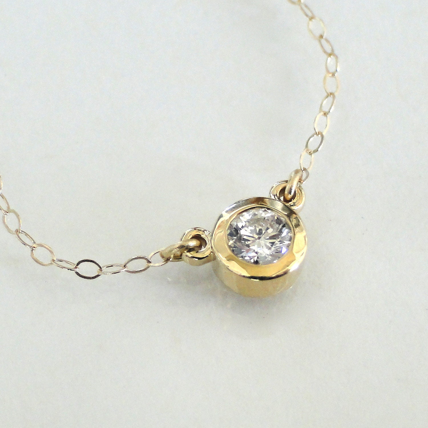 Diamond Solitaire Necklace, .25 Carat, 14K Solid Gold, Kelly Ripa, Jennifer Lopez, American Idol