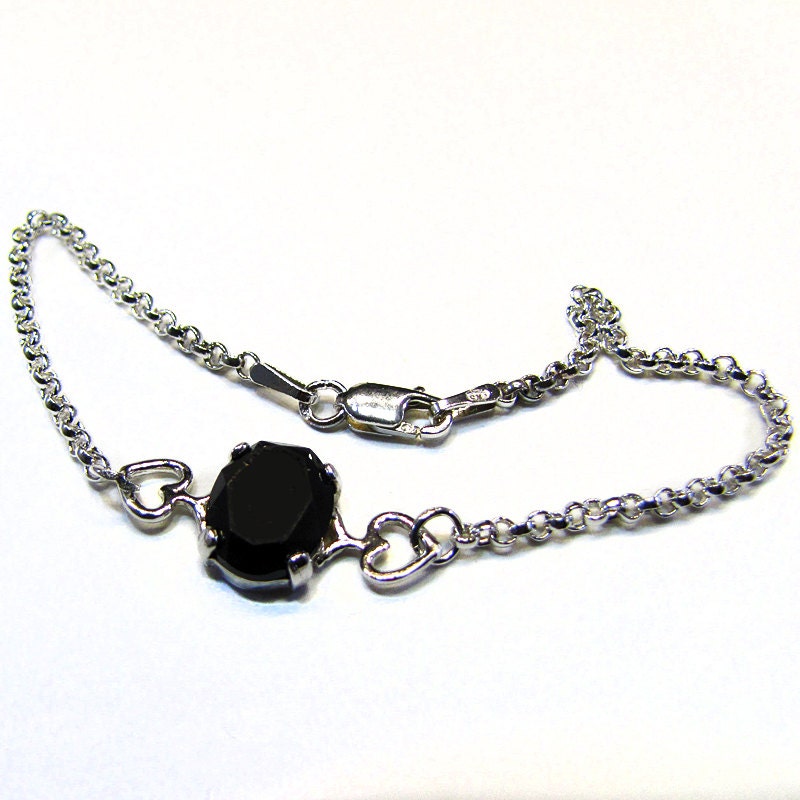 Sterling Silver and Onyx Cabochon Heart Bracelet