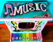 Folkart toy Piano