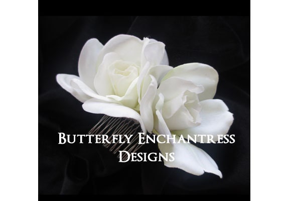 Blooming Ivory Magnolia Bridal Hair Flower Comb