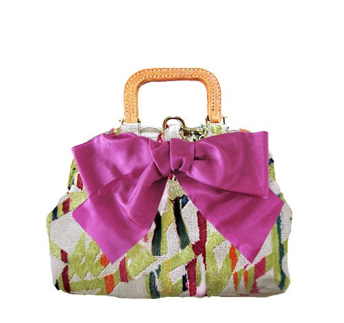 BEBE CARPETBAG no.10