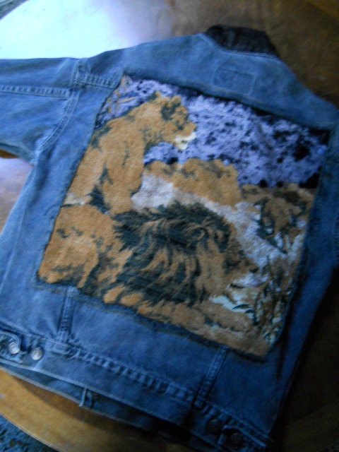 Mens Upcycled Vtg Lion Velvet Levis Black Denim Jean Jacket M