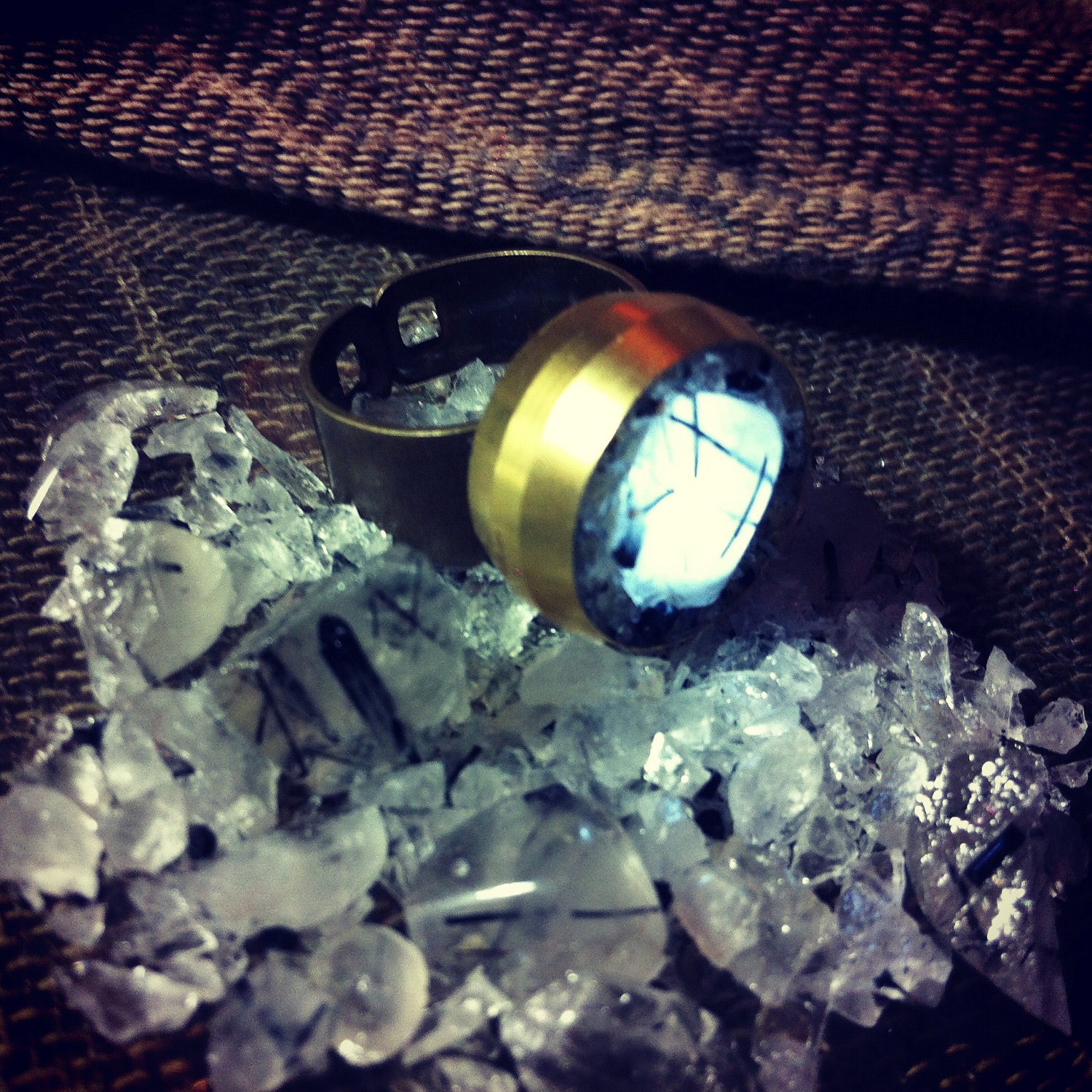 Tumbled & Cracked Tourmaline Quartz Night Light Ring