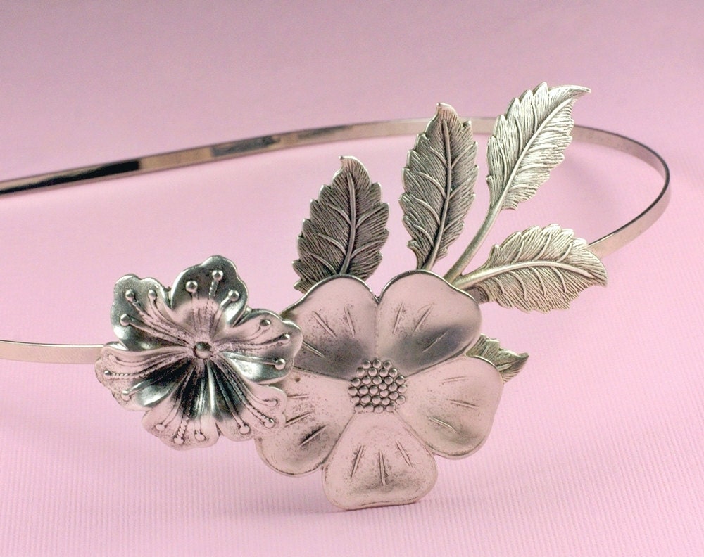 Floral headband bridal leaves elegant silver flower romantic vintage style