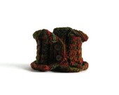 Green Scarflette with Cables Knitted with Wool