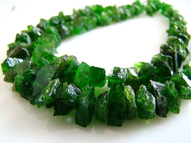 Last Strand----1/2 STRAND--Chrome Diopside Rough Cut Nuggets
