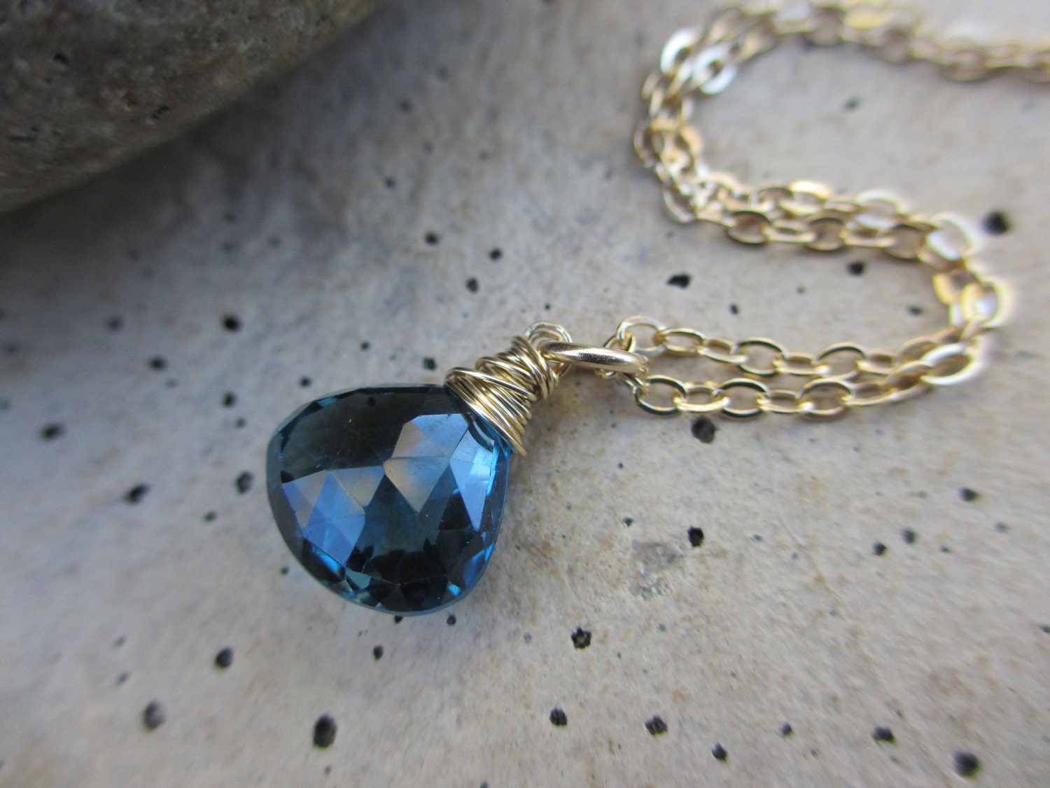 London Blue Topaz Gold Necklace, Wire Wrapped, Blue Topaz, Blue Gemstone, Irisjewelrydesign