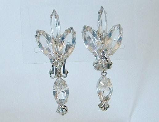 Vintage Rhinestone Drop Dangle Earrings - Bridal - Formal