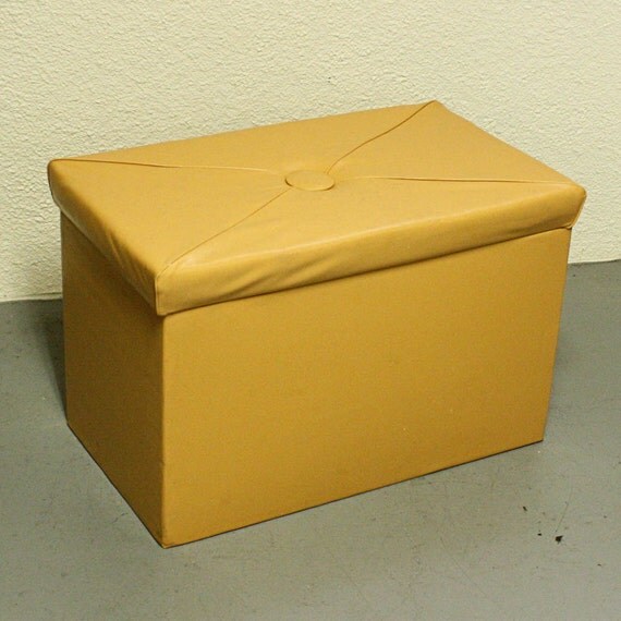 Vintage storage hassock - foot stool - ottoman - container - toy box - toy chest - butterscotch - Cardwood