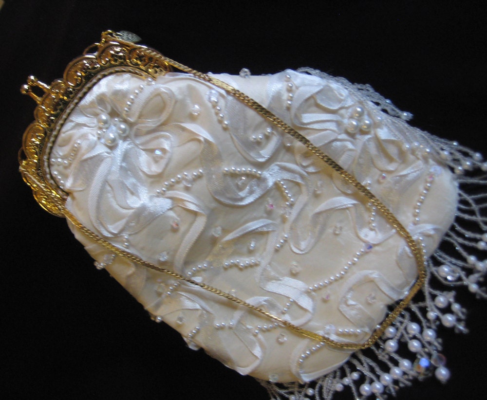 SALE  Brides Pearls Purse Clutch