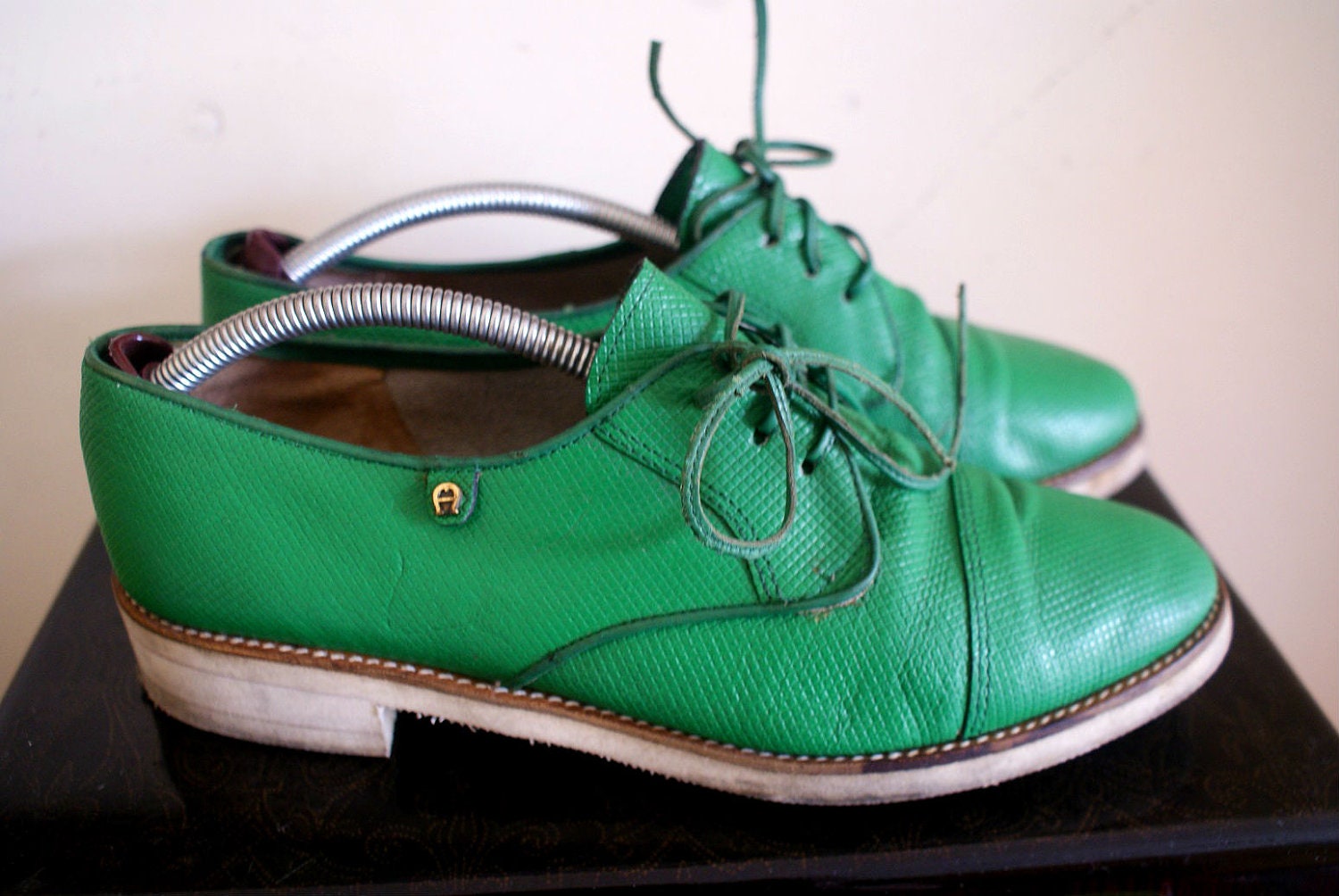 Etienne Aigner Apple Green Croquet Lawn Oxfords 8