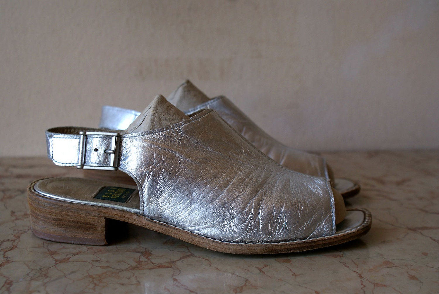 60s Unique Silver Leather Open Toe Sandals 7