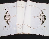 Vintage Linen Madeira Table Runner Hand Embroidered