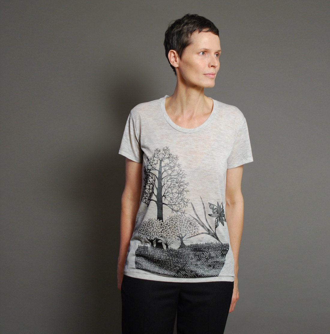 Womens T shirt - Spring Fashion Loose fit T-Shirt - Alternative Apparel Heather Scoop Neck T shirt Top