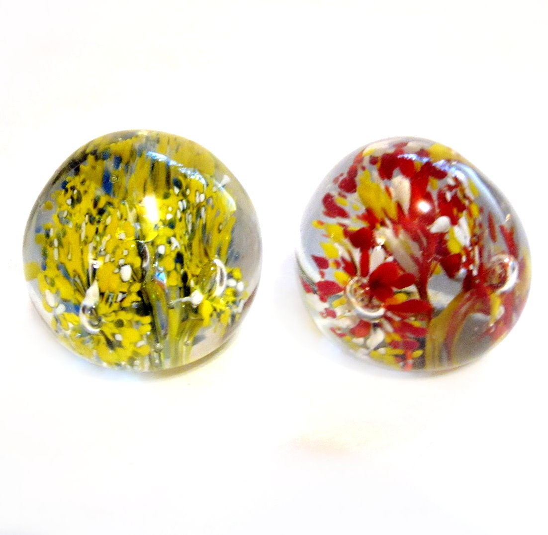 Retro Art Glass Paperweight Lot